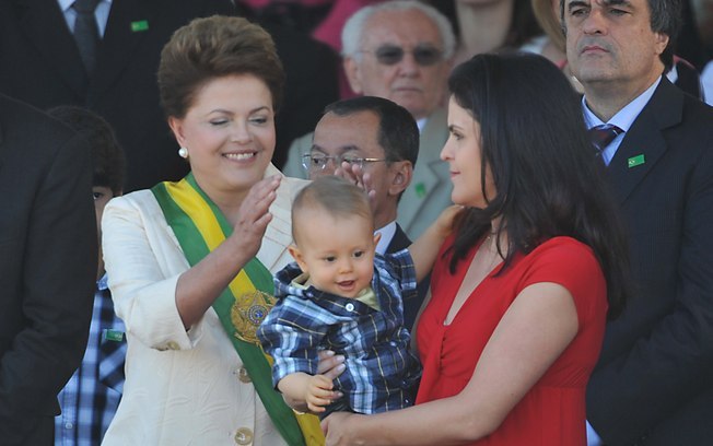 Dilma acompanha desfile de 7 de Setembro em Brasília – Gonzaga Patriota