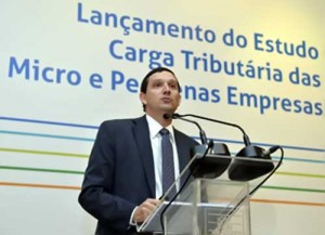 estudo-cni-carga-tributaria