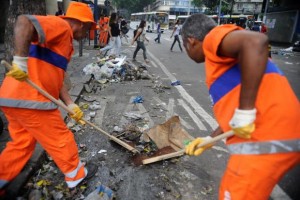 906507-lixo_greve_garis _rio de janeiro-0637