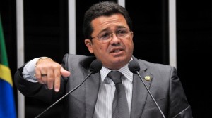 vital-rego-senador-pmdb-cpi-cachoeira-20120420-size-598