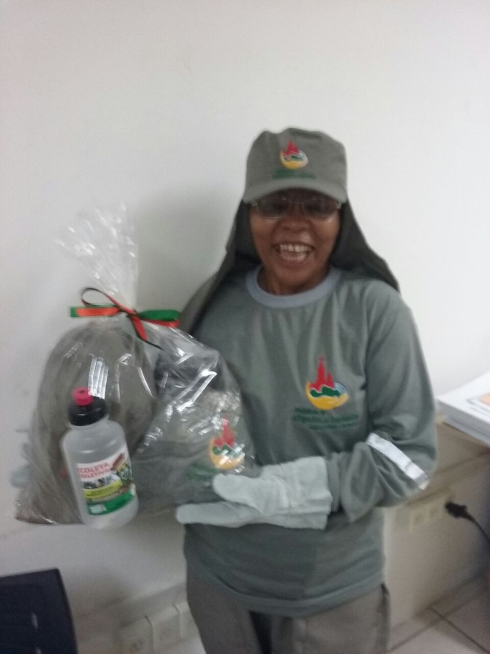 servidora serviu de modelo